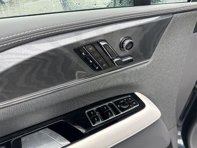 2025 Cadillac ESCALADE IQ Sport 1