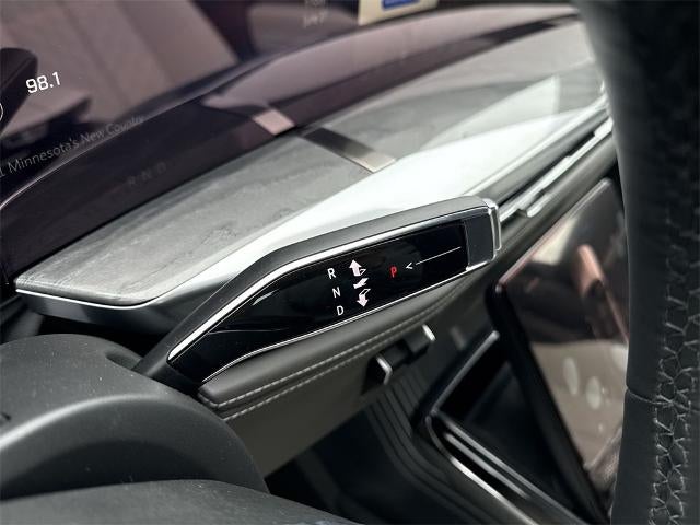 2025 Cadillac ESCALADE IQ Sport 1