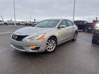 2015 Nissan Altima 4dr Sdn I4 2.5 S