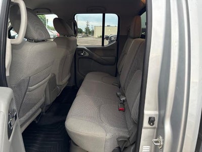 2017 Nissan Frontier SV