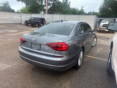 2017 Volkswagen Passat 1.8T SE