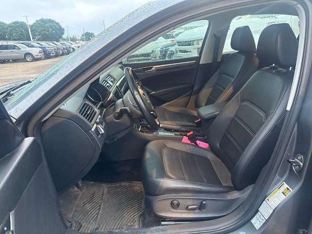 2017 Volkswagen Passat 1.8T SE