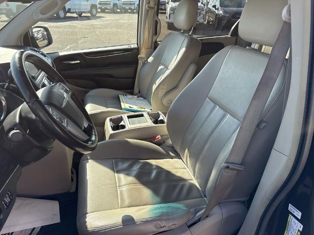 2013 Chrysler Town & Country 4dr Wgn Touring