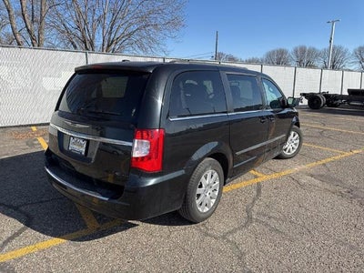 2013 Chrysler Town & Country 4dr Wgn Touring