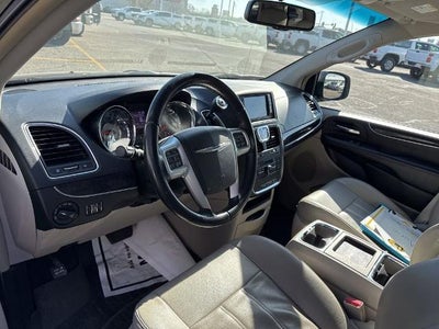 2013 Chrysler Town & Country 4dr Wgn Touring