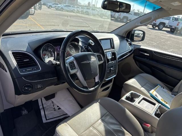 2013 Chrysler Town & Country 4dr Wgn Touring