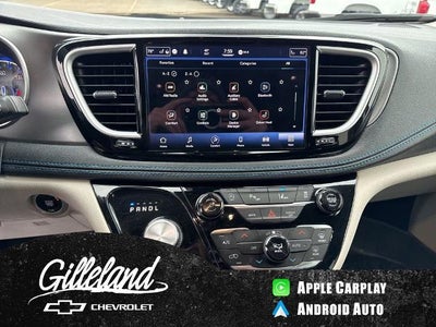 2021 Chrysler Pacifica Touring FWD