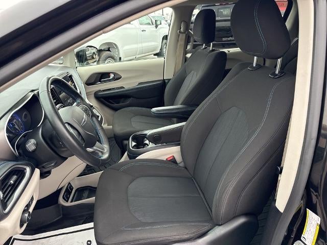 2021 Chrysler Pacifica Touring FWD