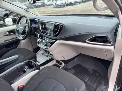 2021 Chrysler Pacifica Touring FWD