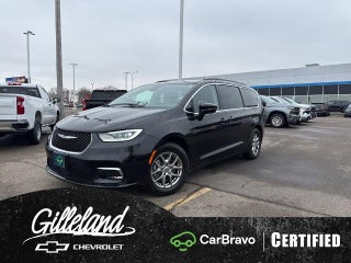 2021 Chrysler Pacifica Touring FWD