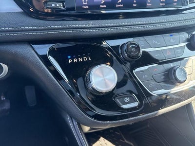 2025 Chrysler Pacifica Limited FWD