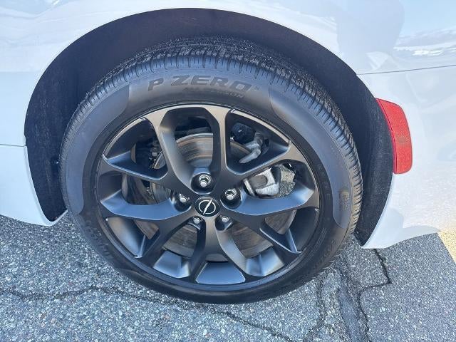 2025 Chrysler Pacifica Limited FWD