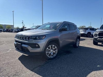 2023 Jeep Compass Latitude Lux 4x4