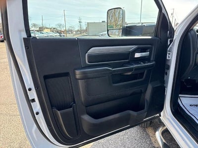 2019 RAM 3500 Chassis Cab Tradesman 2WD Reg Cab 84" CA 167.5" WB