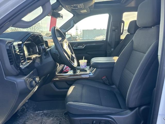 2024 Chevrolet Silverado 1500 Crew Cab Short Box 4-Wheel Drive LT Trail Boss