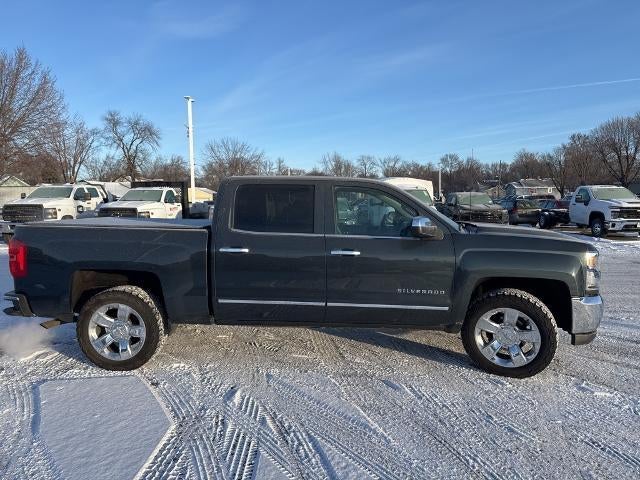 2017 Chevrolet Silverado 1500 Crew Cab Short Box 4-Wheel Drive LTZ