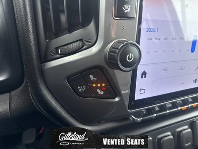 2015 Chevrolet Silverado 1500 Crew Cab Short Box 4-Wheel Drive LTZ Z71