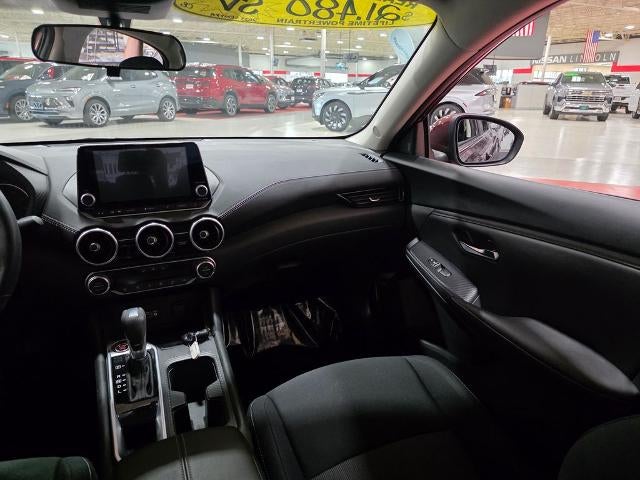 2023 Nissan Sentra SV Xtronic CVT