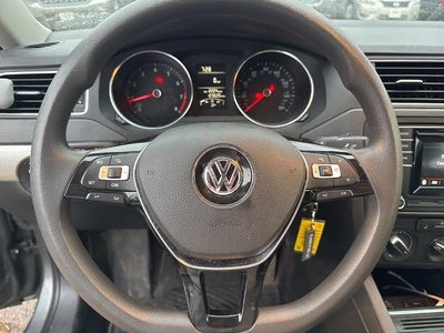 2017 Volkswagen Jetta 1.4T S Manual