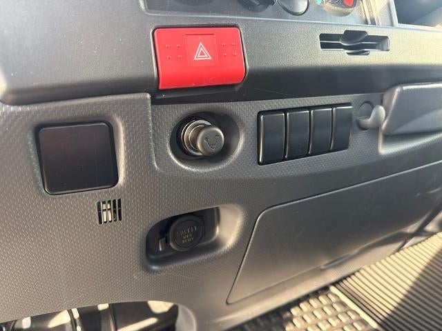2024 Chevrolet Low Cab Forward 5500 HG 2WD Reg Cab 132.5"
