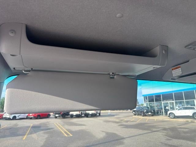 2024 Chevrolet Low Cab Forward 5500 HG 2WD Reg Cab 132.5"