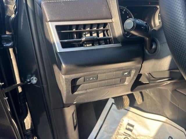 2025 Mitsubishi Outlander SE S-AWC