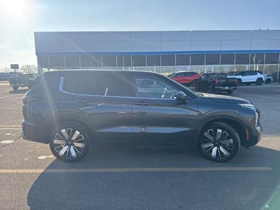 2025 Mitsubishi Outlander SE S-AWC