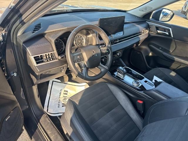 2025 Mitsubishi Outlander SE S-AWC