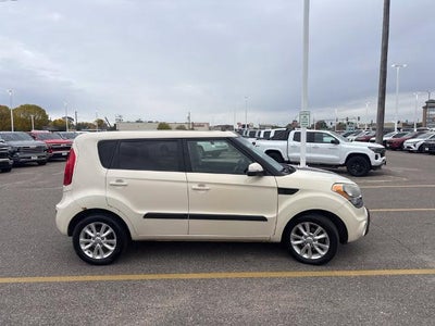 2013 Kia Soul +
